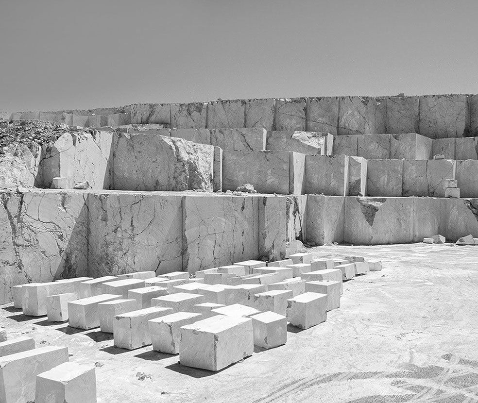 silver travertine, Gümüş travertine, gümüş traverten, afyon gri, blue marble, blue stone, gri mermer, acqua bej mermer, şuhut ocak, bekişoğlu